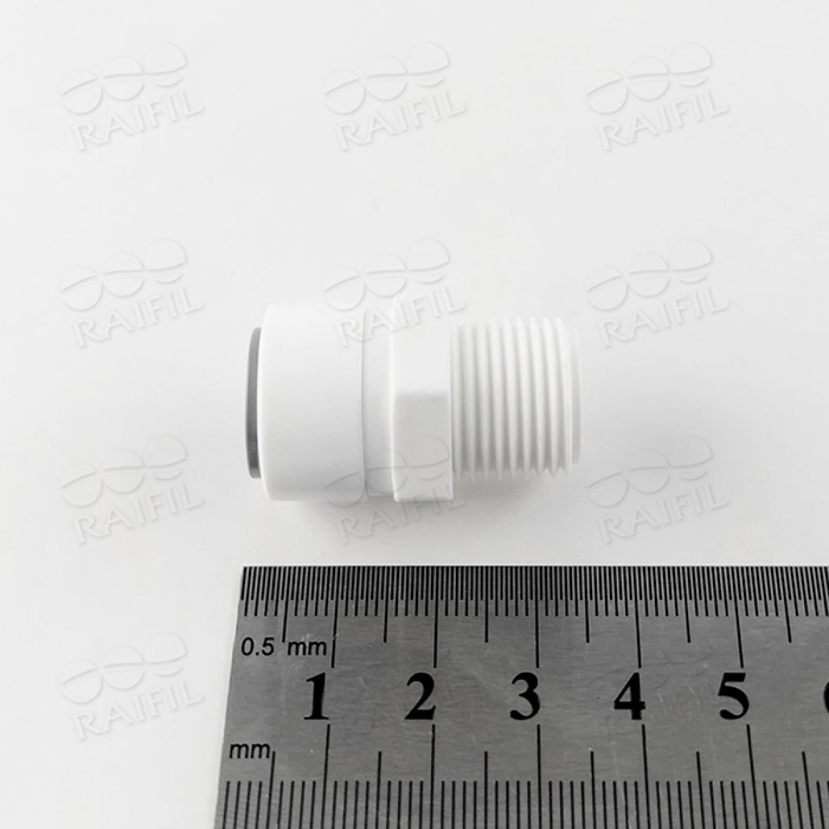 Фитинг прямой Raifil 1813-B (трубка 3/8"- резьба 3/8")