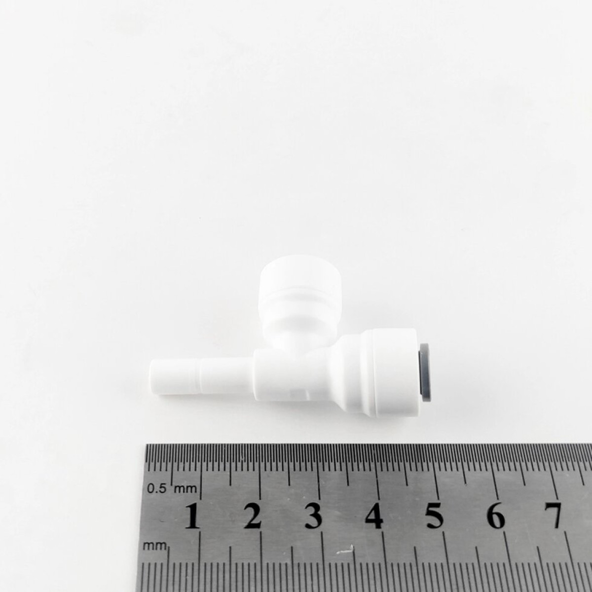 1820-А / 4SST4 Фітинг Т-подібний (трубка 1/4" - трубка 1/4" - стрижень 1/4")