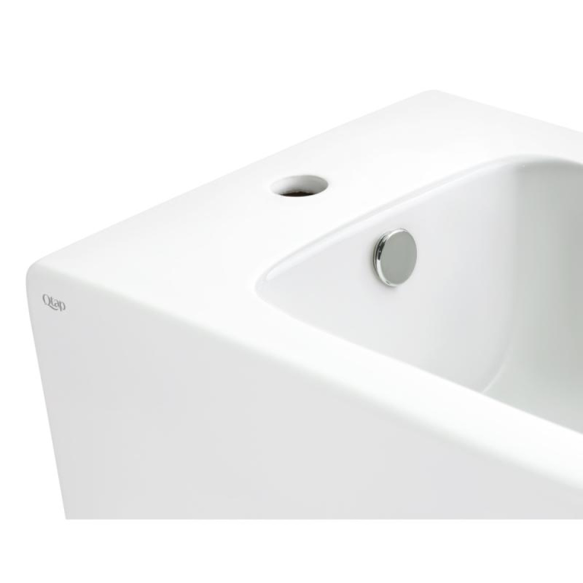 Биде напольное Qtap Scorpio 565x355x410 White QT14441003CW